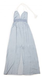 MAXI - This denim maxi is a must-have for this season. Both sexy and comfortable, this dress will keep you cute and cool 